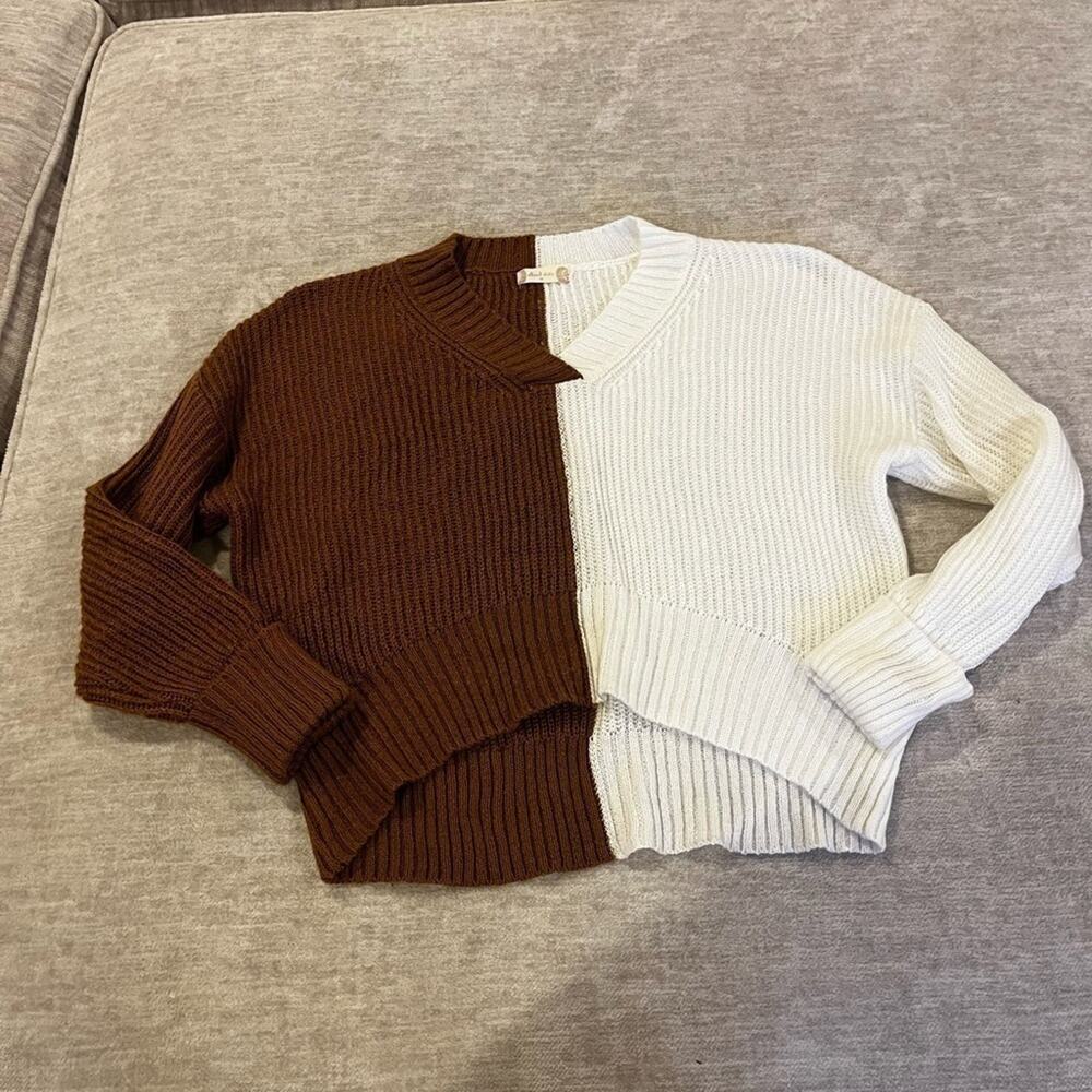 Altar’d State 2 tone brown and white sweater - Picture 4 of 4